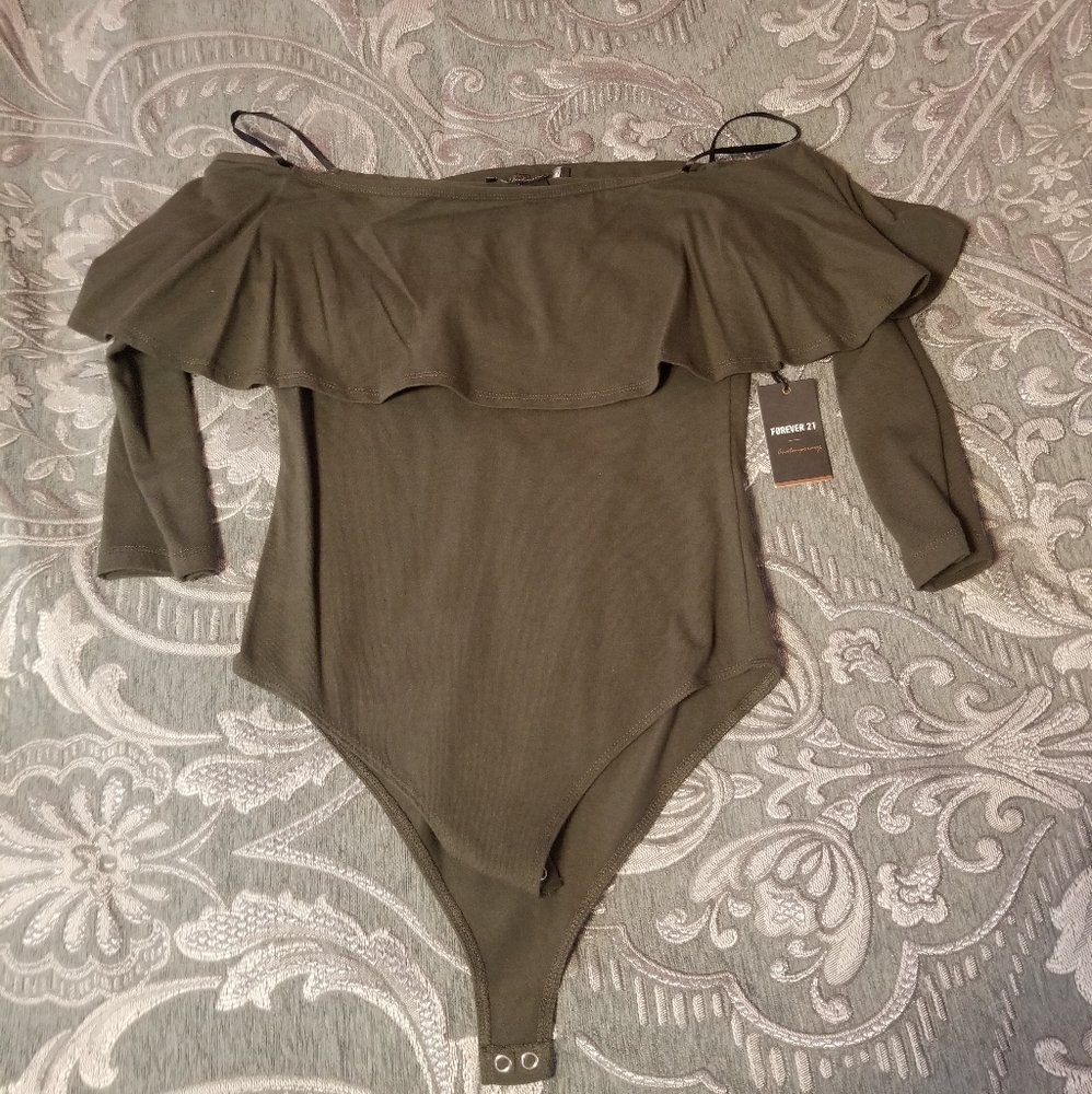 Ruffled Off thr Shoulder Bodysuit NWT